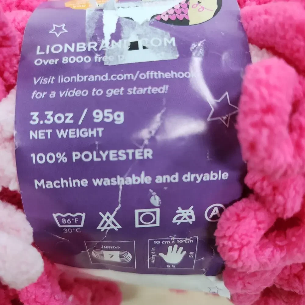 Lion Brand Off The Hook Magic Yarn Heart Pink Loop Yarn Lot of 6 Skeins Jumbo